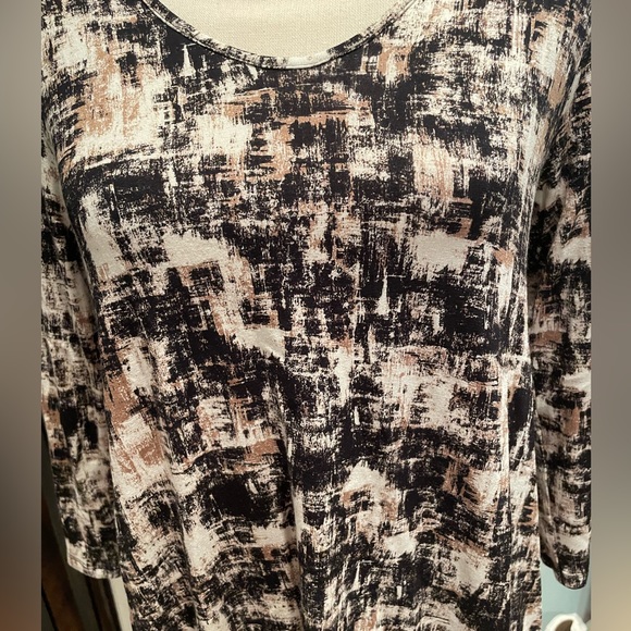 J Jill 3/4 sleeve shark bite tunic top. Size XS - Picture 3 of 6